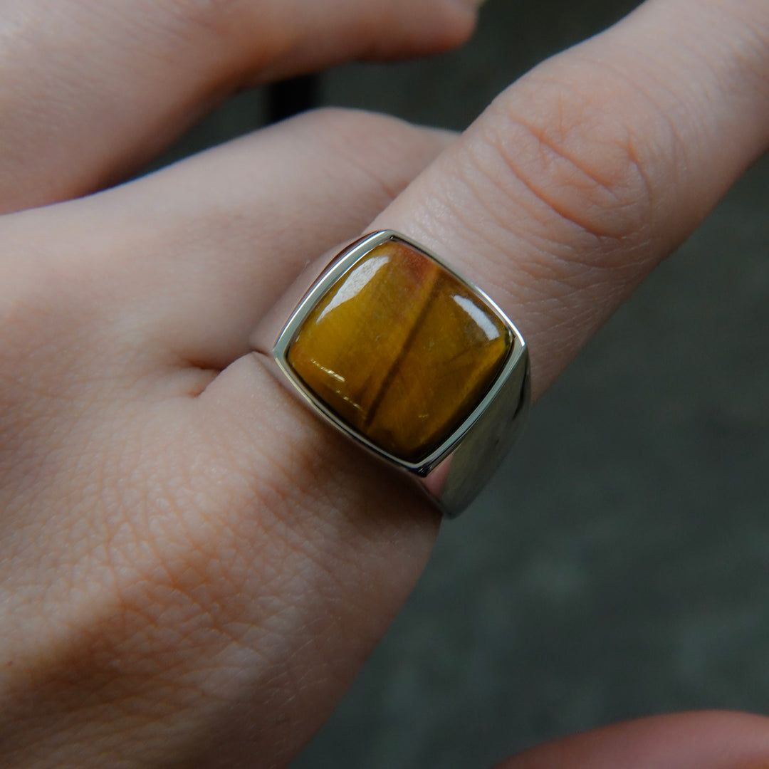 Tiger eye Signet Ring