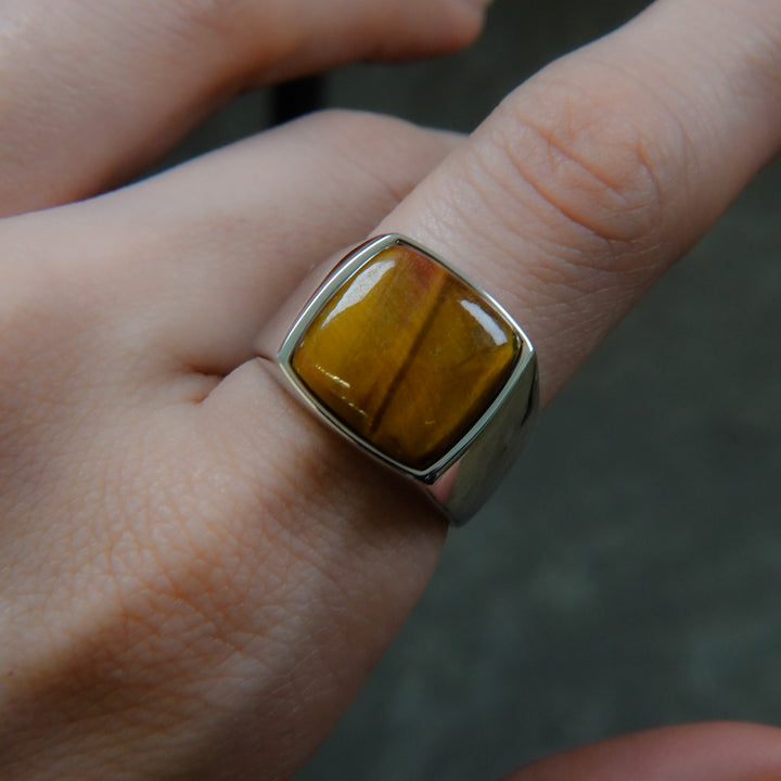 Tiger eye Signet Ring