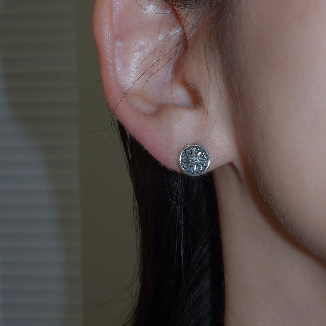 Alexander Stud Earrings_10088