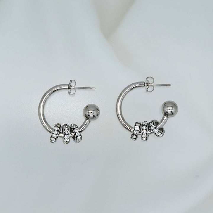 MOLLY EARRINGS