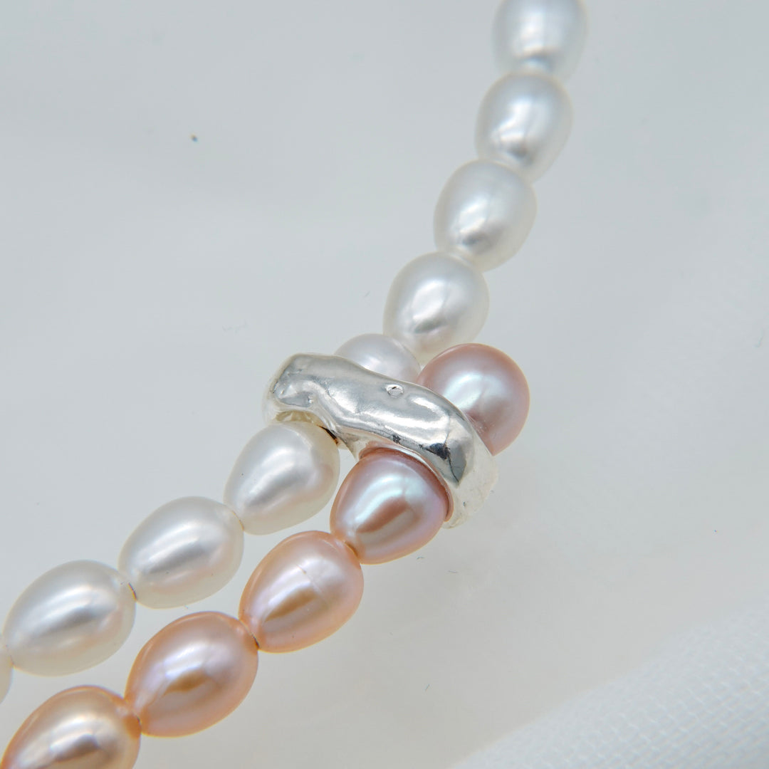 BAROQUE PERAL PINK DOG CHOKER