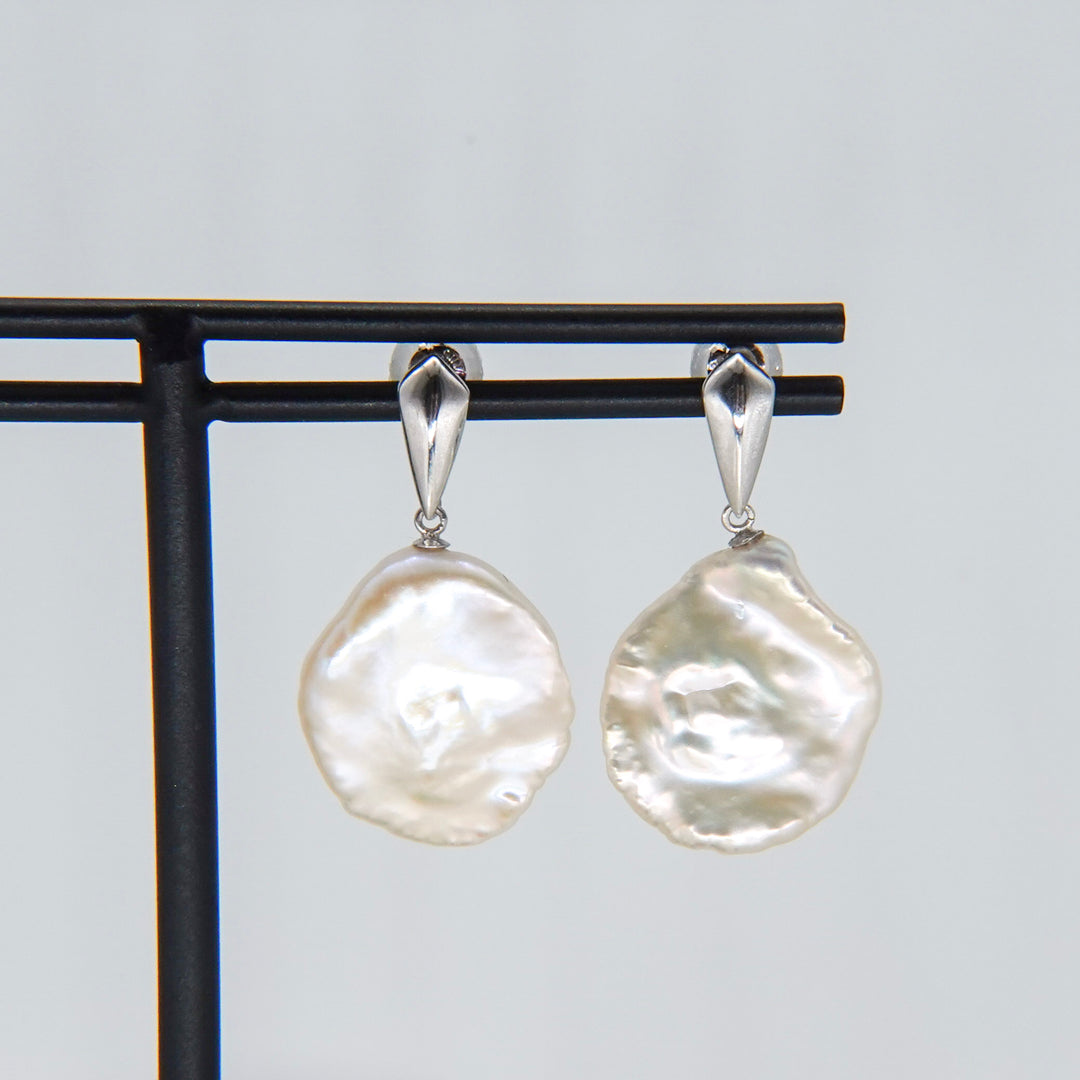PETAL PEARL DROP EARRING SET (SV)