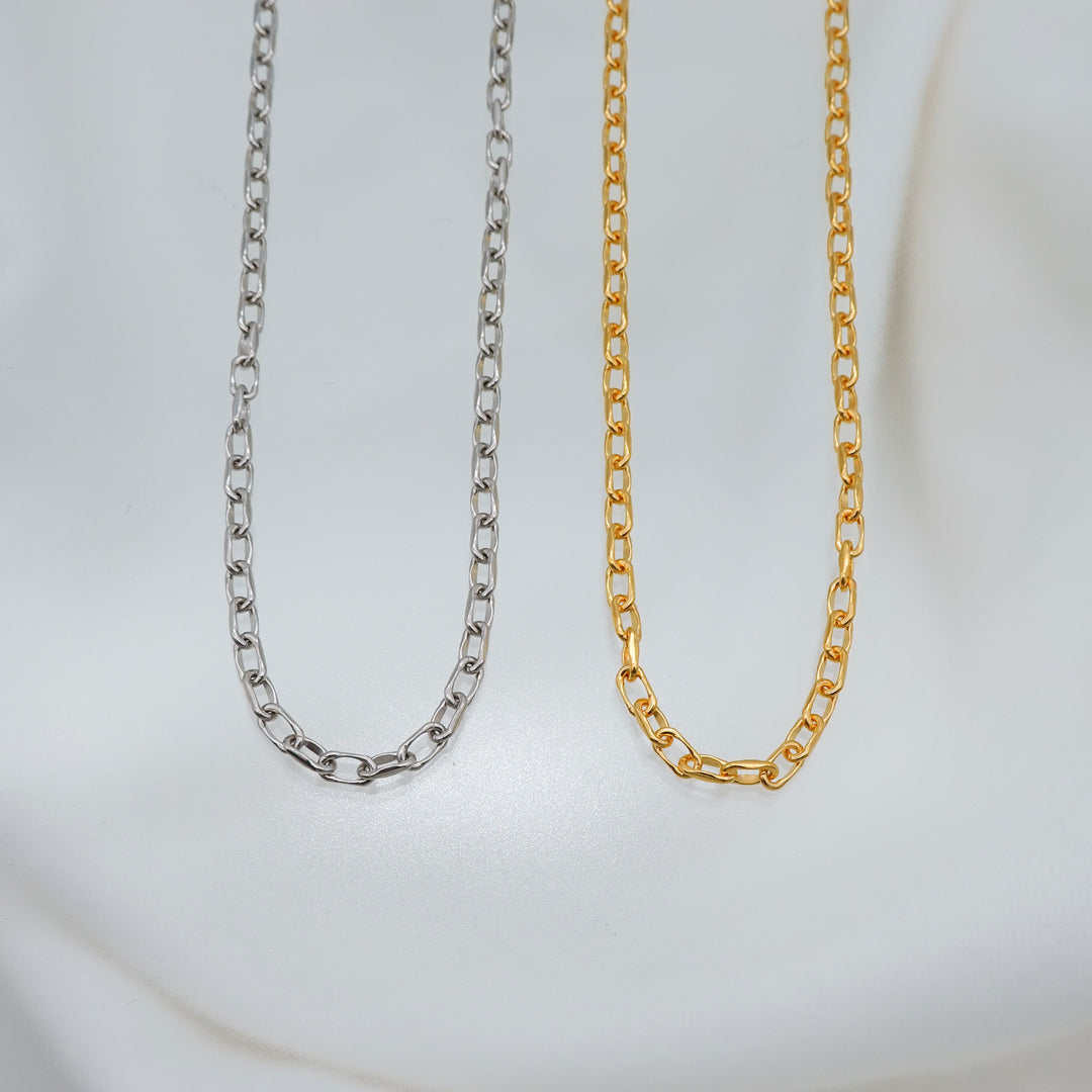 medium chain necklace