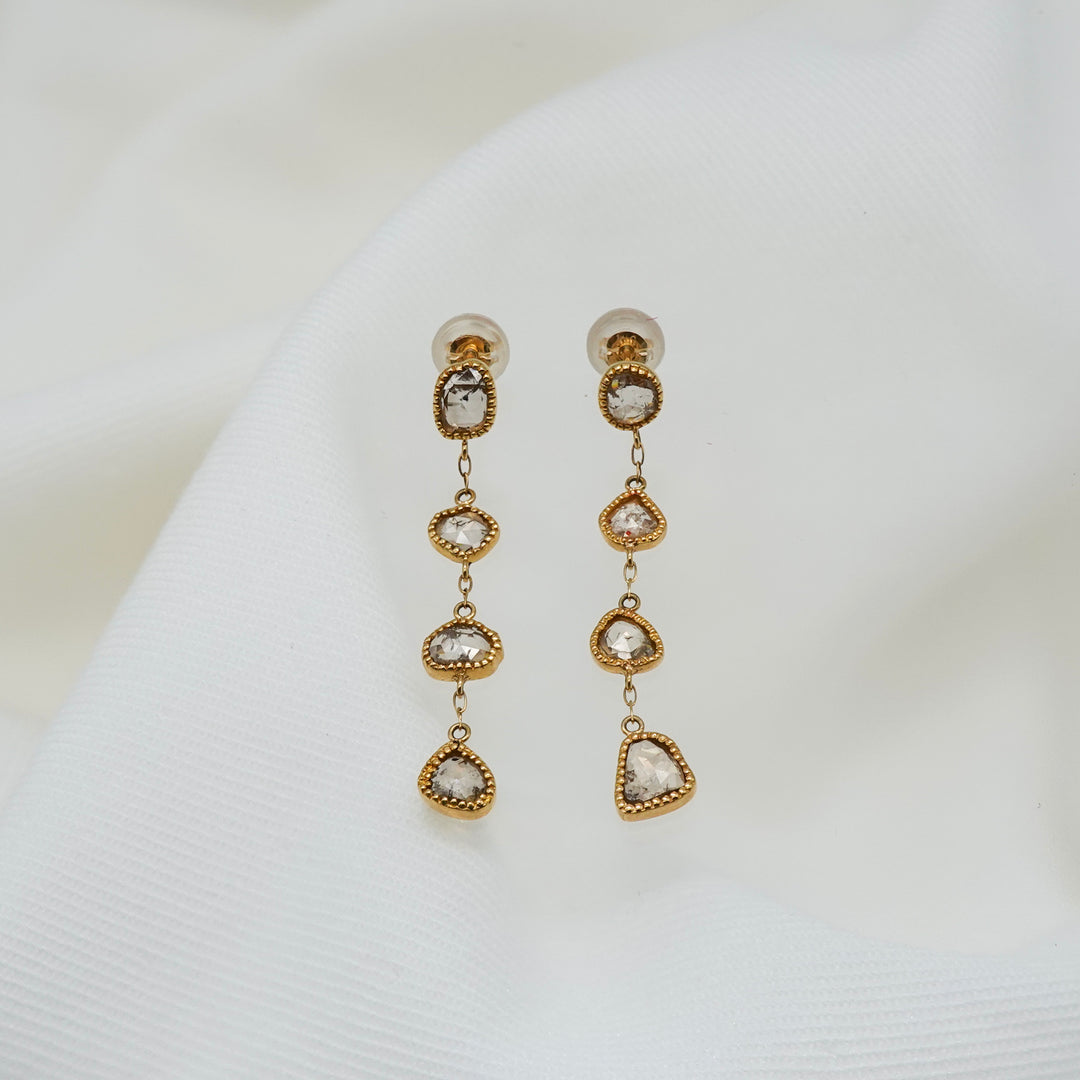 Sparkle Pierced Earring