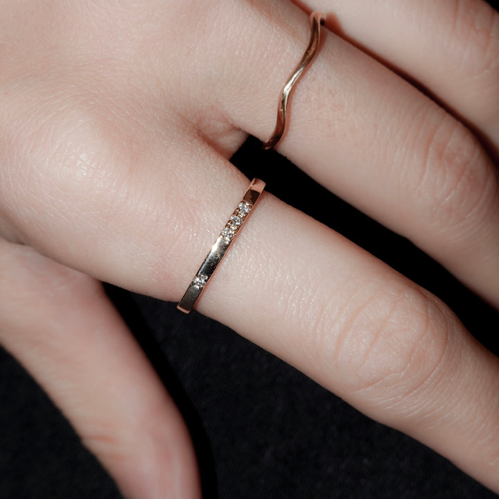 K10ダイヤ4石リング