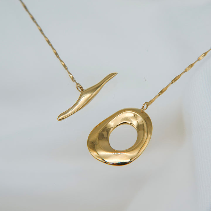 DROP PEBBLE TEARS NECKLACE