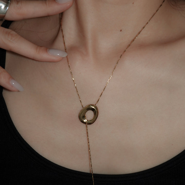 DROP PEBBLE TEARS NECKLACE