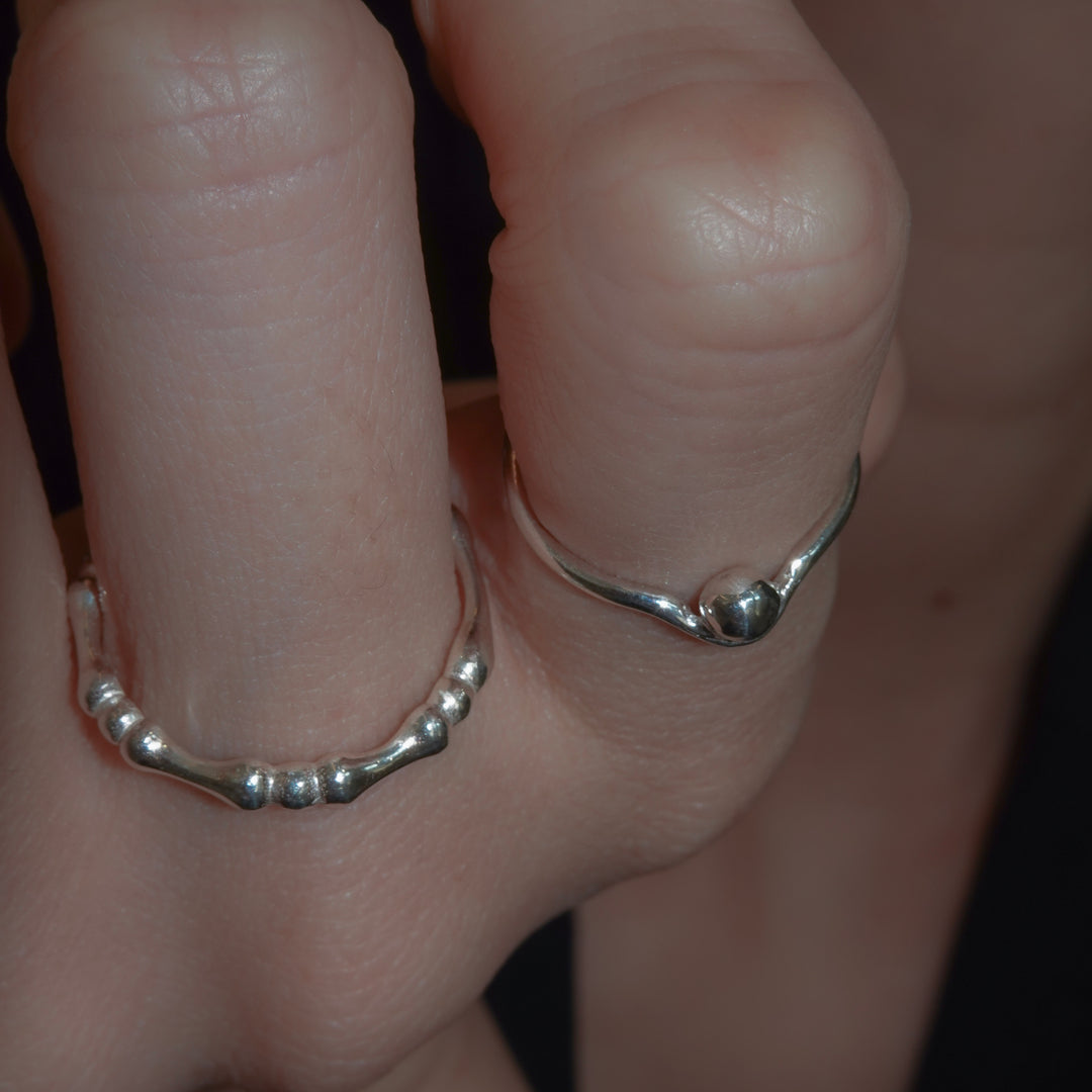 une ring-01