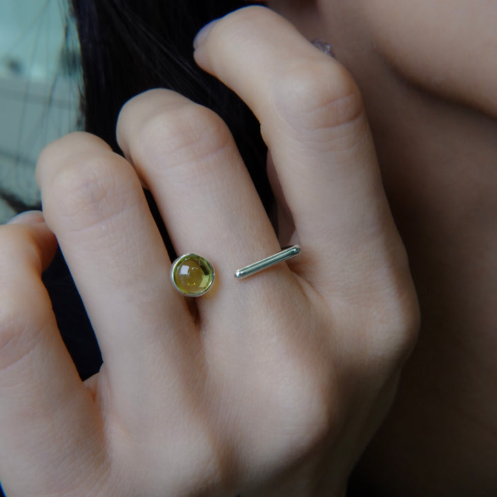 Open Ring / Peridot