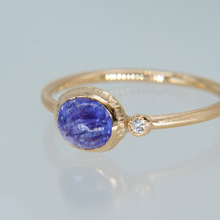 1968_Tanzanite