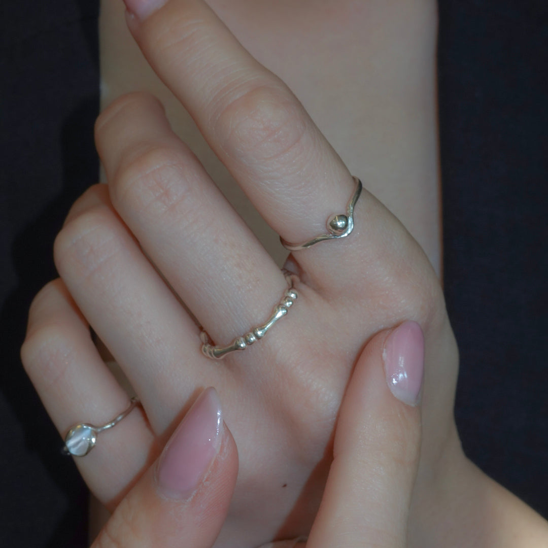 une ring-01