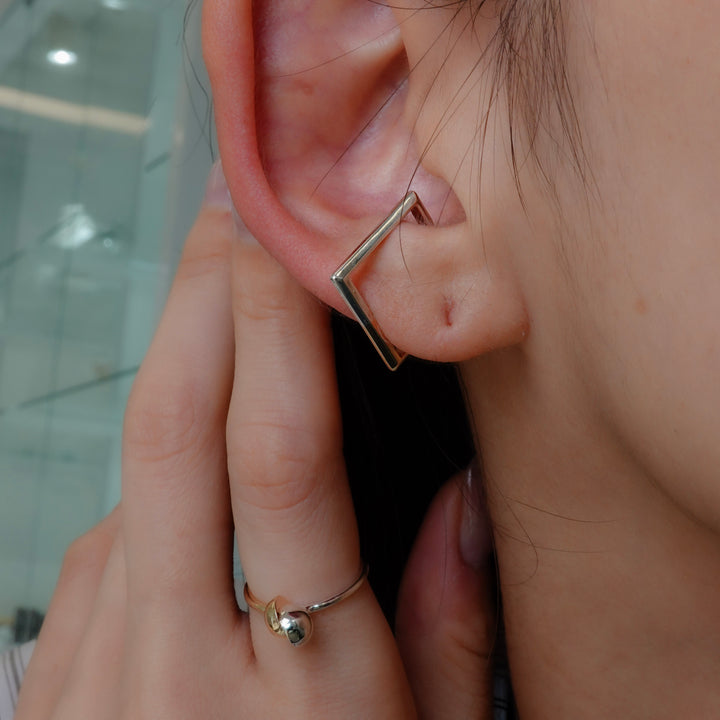BICOLOR EARCUFF BEC-02