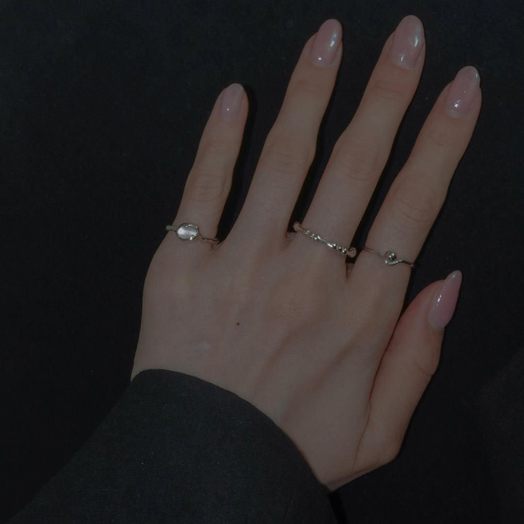 une ring-01