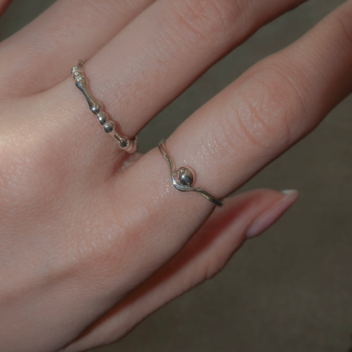 une ring-01