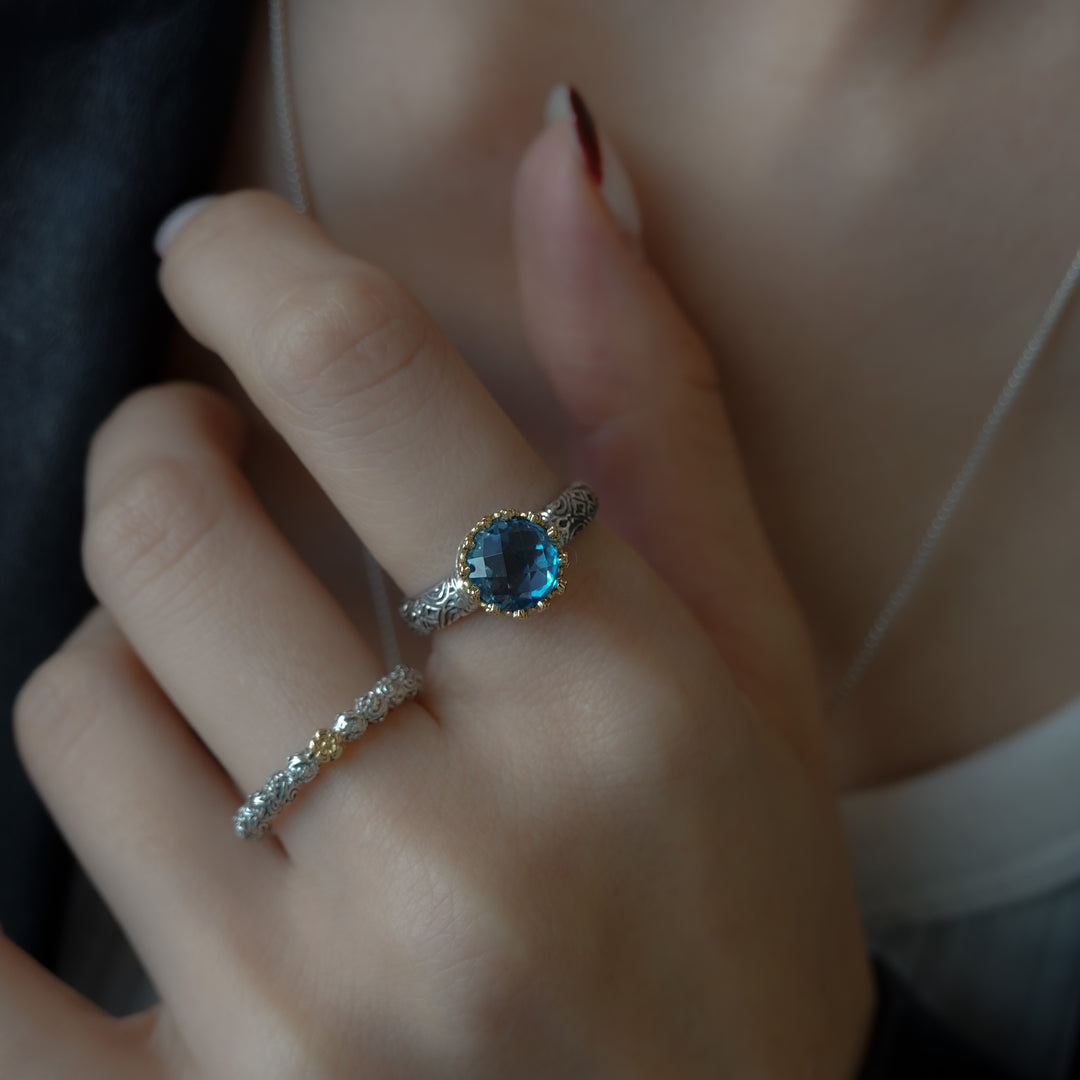 Crown small round Ring in 18K Gold and sterling silver with blue topaz_2774b