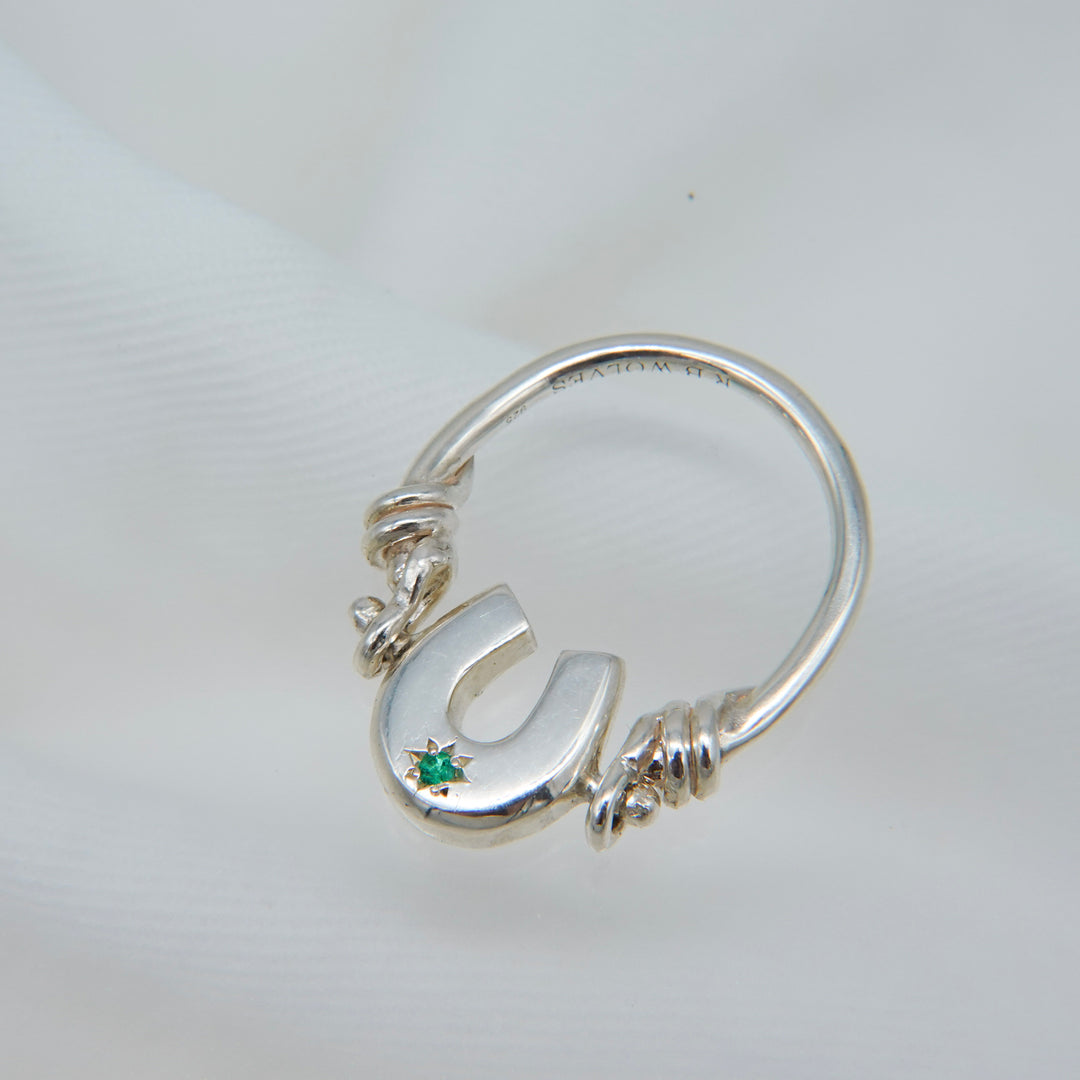 Engraved horseshoe double side ring- Emerald