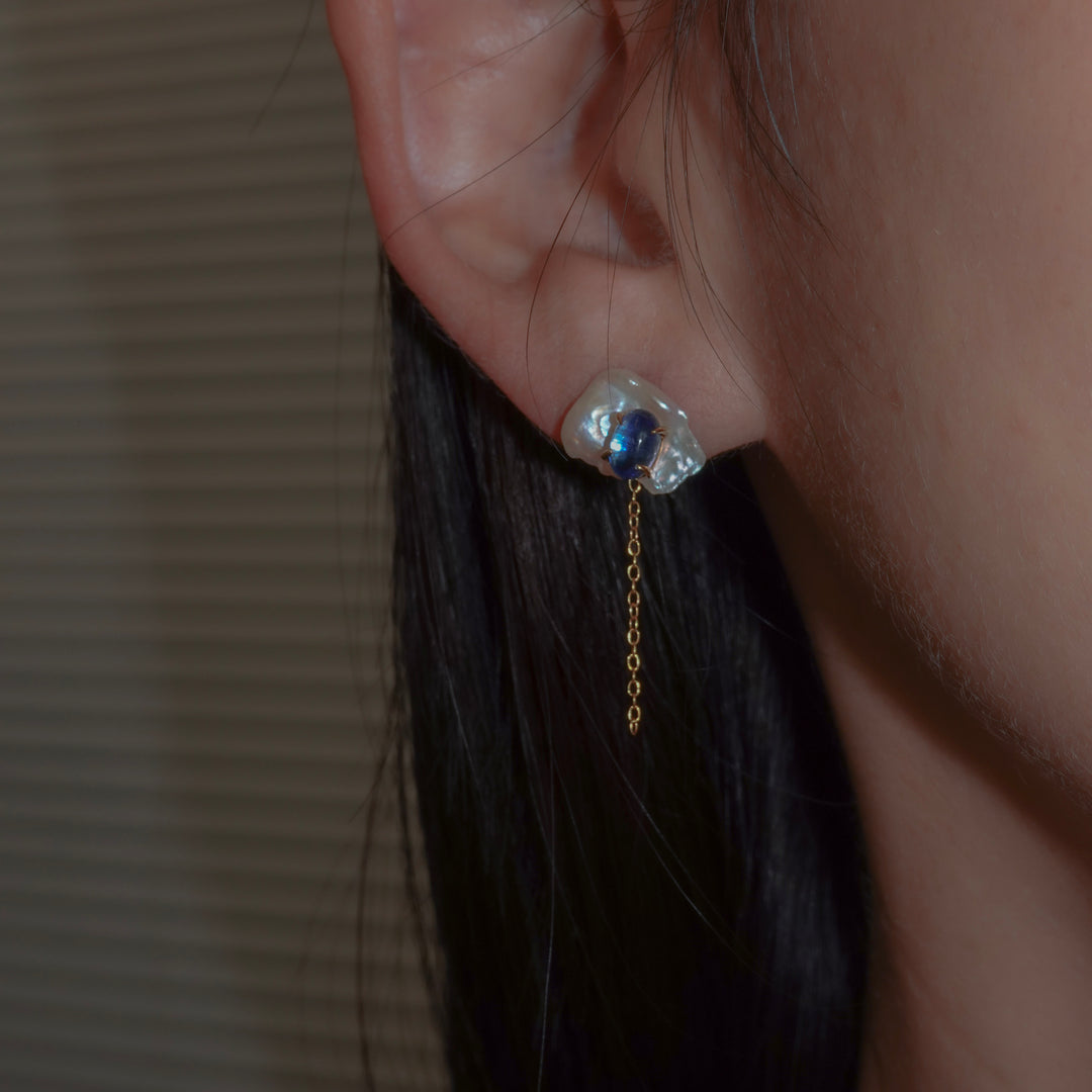 Katamimi pierced 60