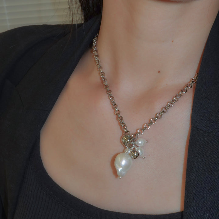 MICKEY NECKLACE