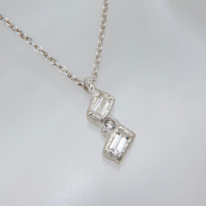 Kaki Necklace