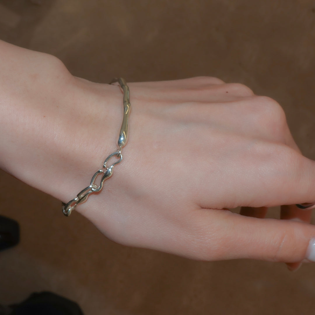 Hylo.013[B]_Cross Current