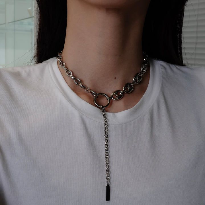 AKARI NECKLACE