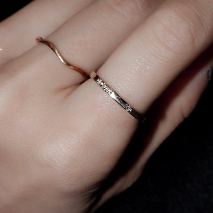 K10ダイヤ4石リング