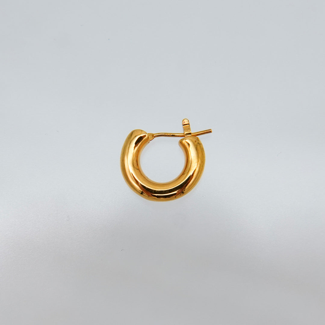Gold pierced earrings GMA18ピアス