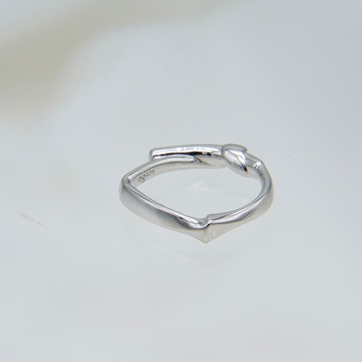 Grass Knot Ring