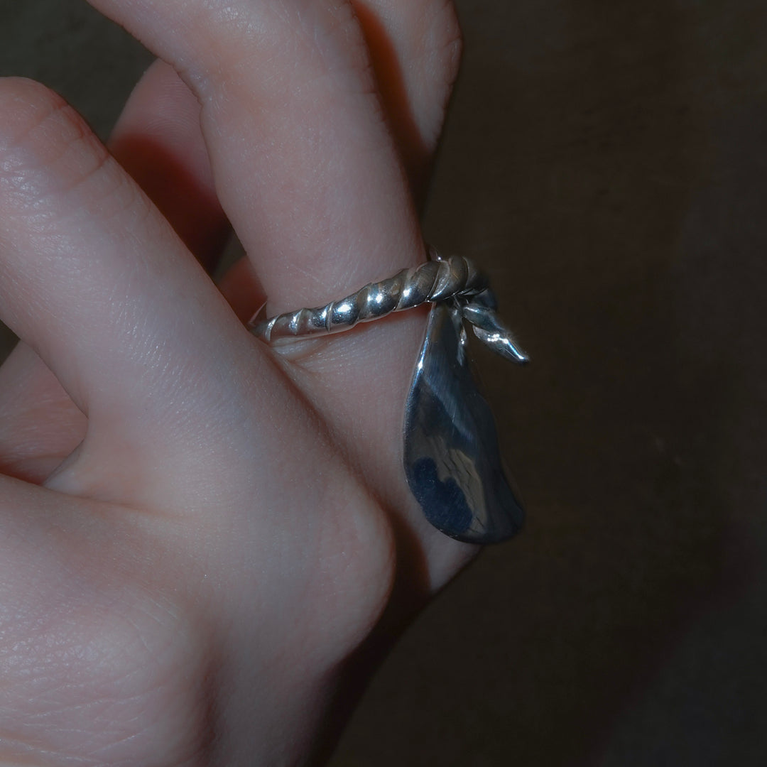 Hylo.002[R]_Helix Surface