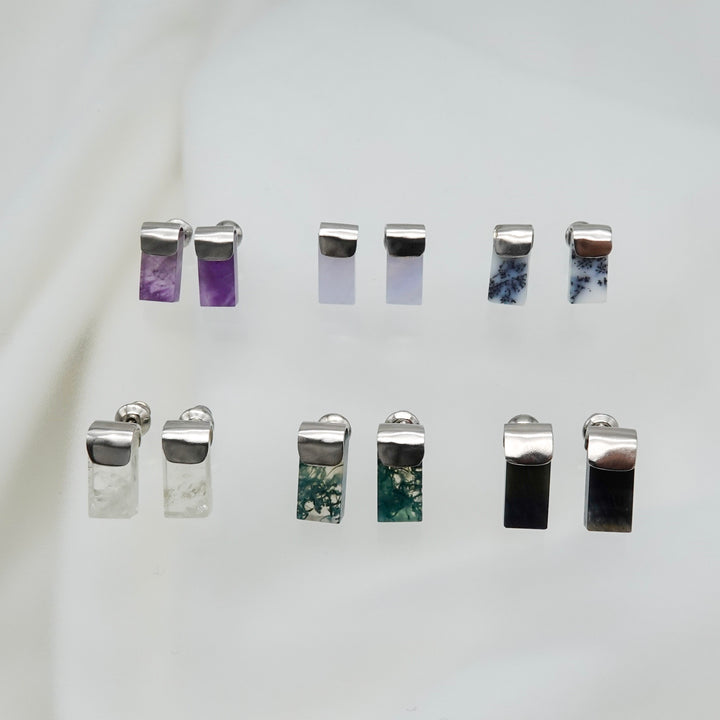 HASAMU pierced earrings gemstone square