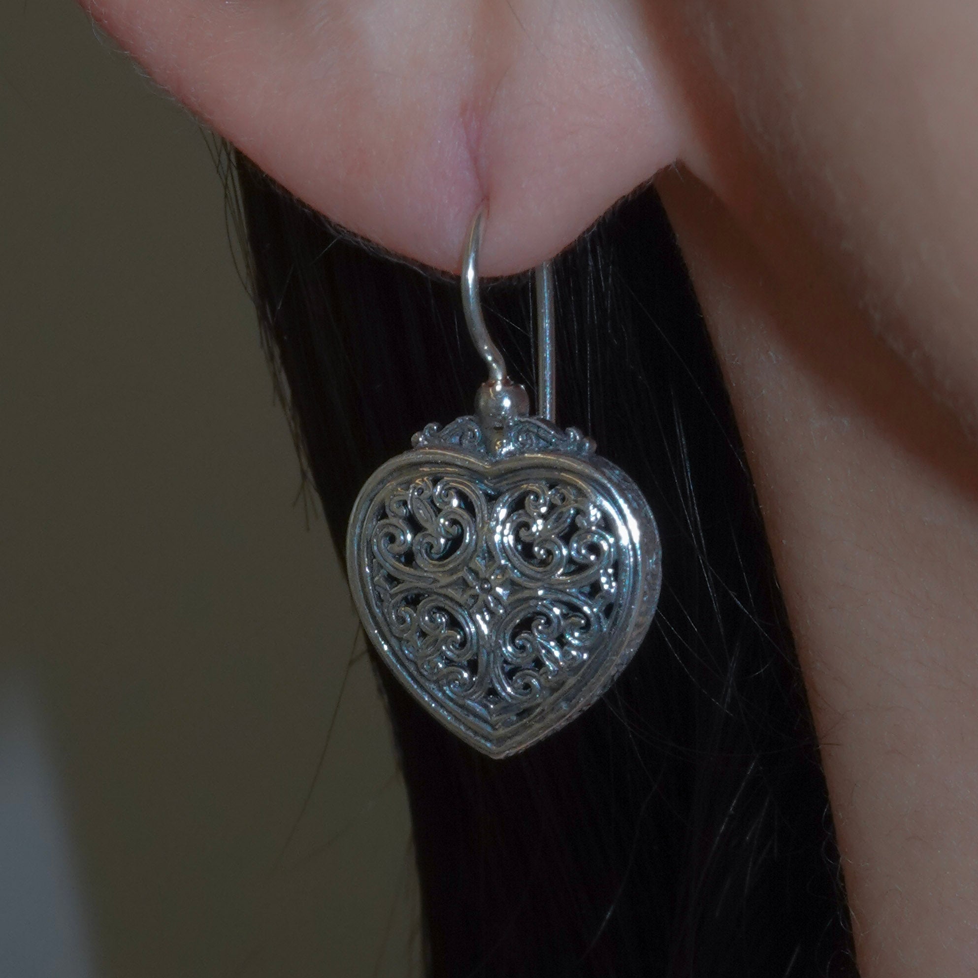 Mediterranean Hearts earrings_1716 – unigem