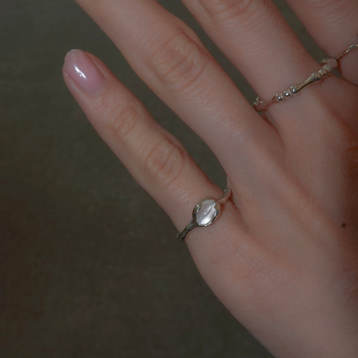 moon stone ring