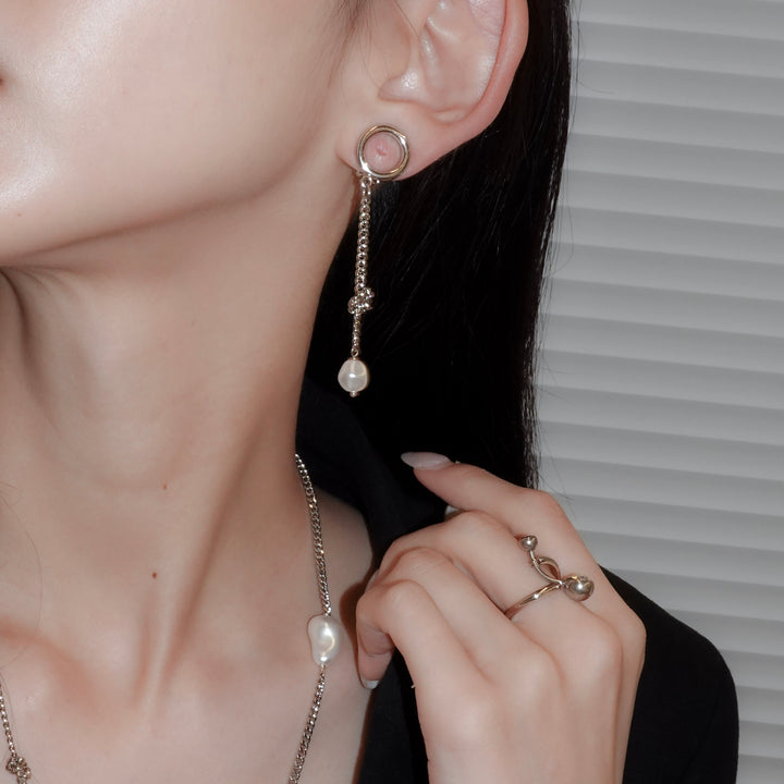 LIAM CLIP-ON EARRINGS