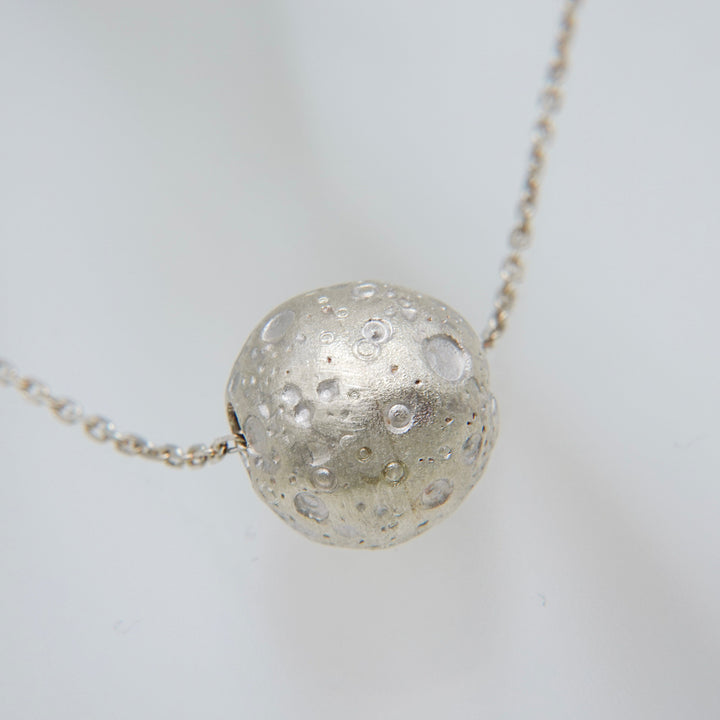 8 PLANETS Necklace (PLAIN)