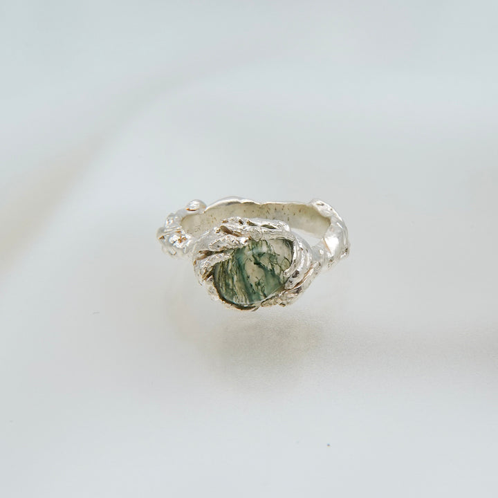 roots ring