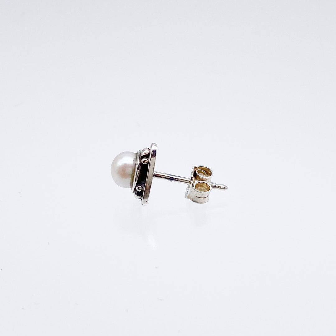 Cyclades stud earrings in Sterling Silver_1400