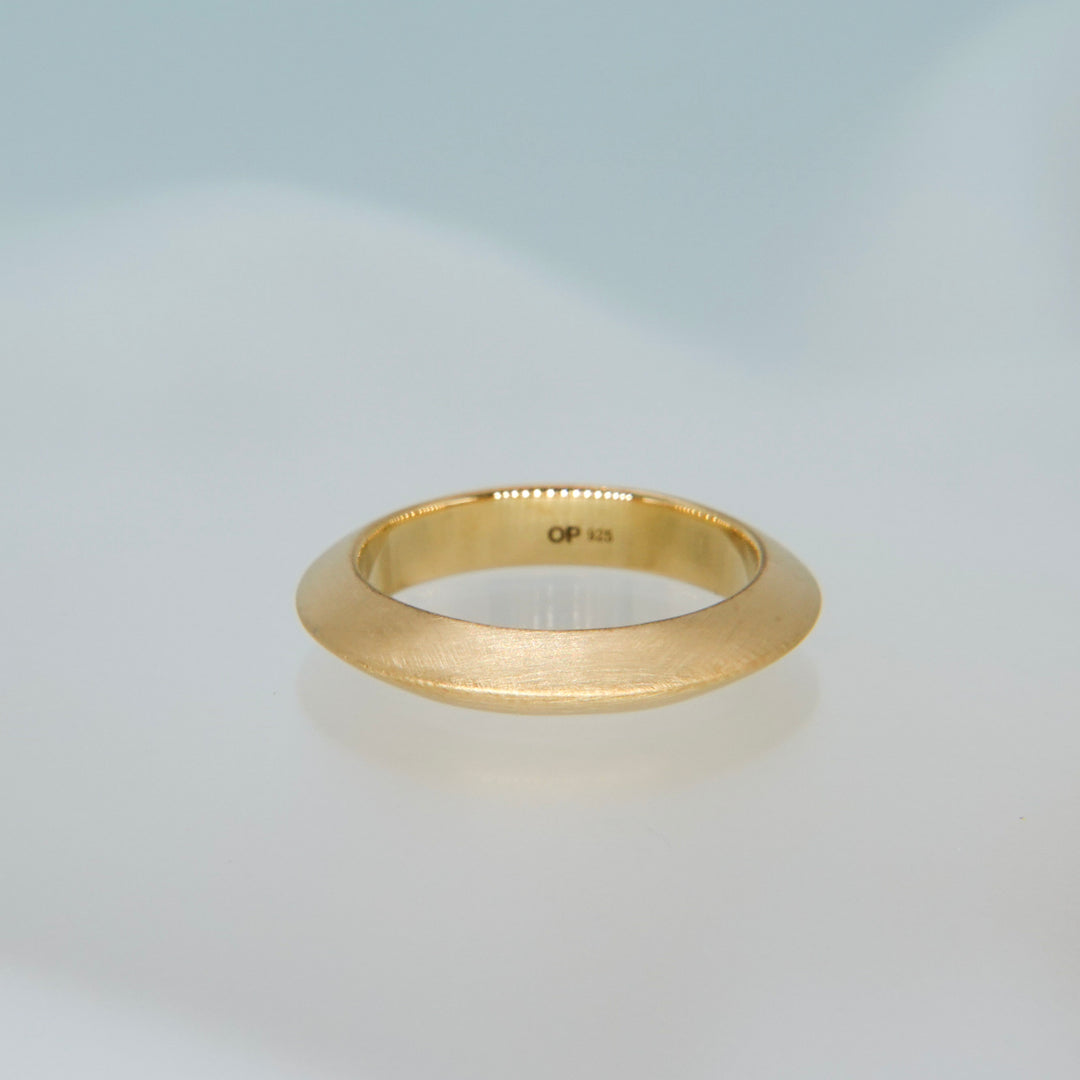 PLATE RING MATT VERMEIL