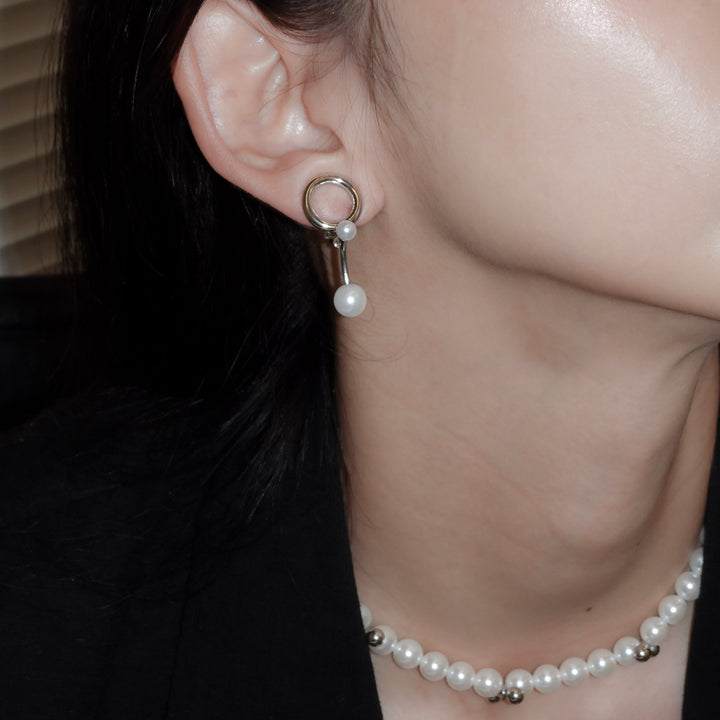 ARI CLIP-ON EARRINGS