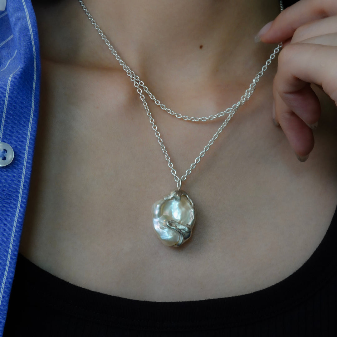 EROSION - Keshi Necklace (Short)