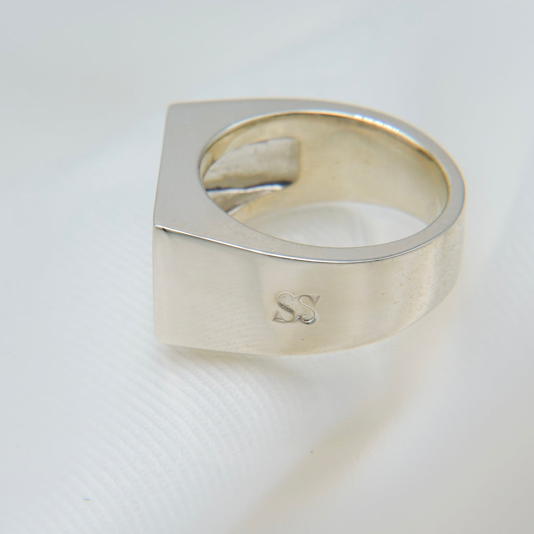 "Proto" signet ring (SILVER)