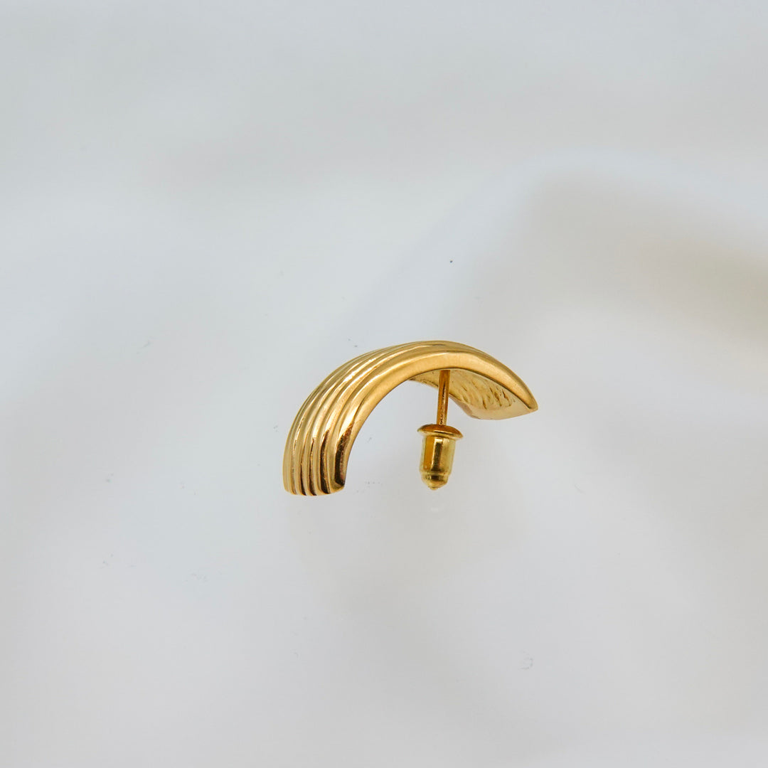 Chunky line curve earrings