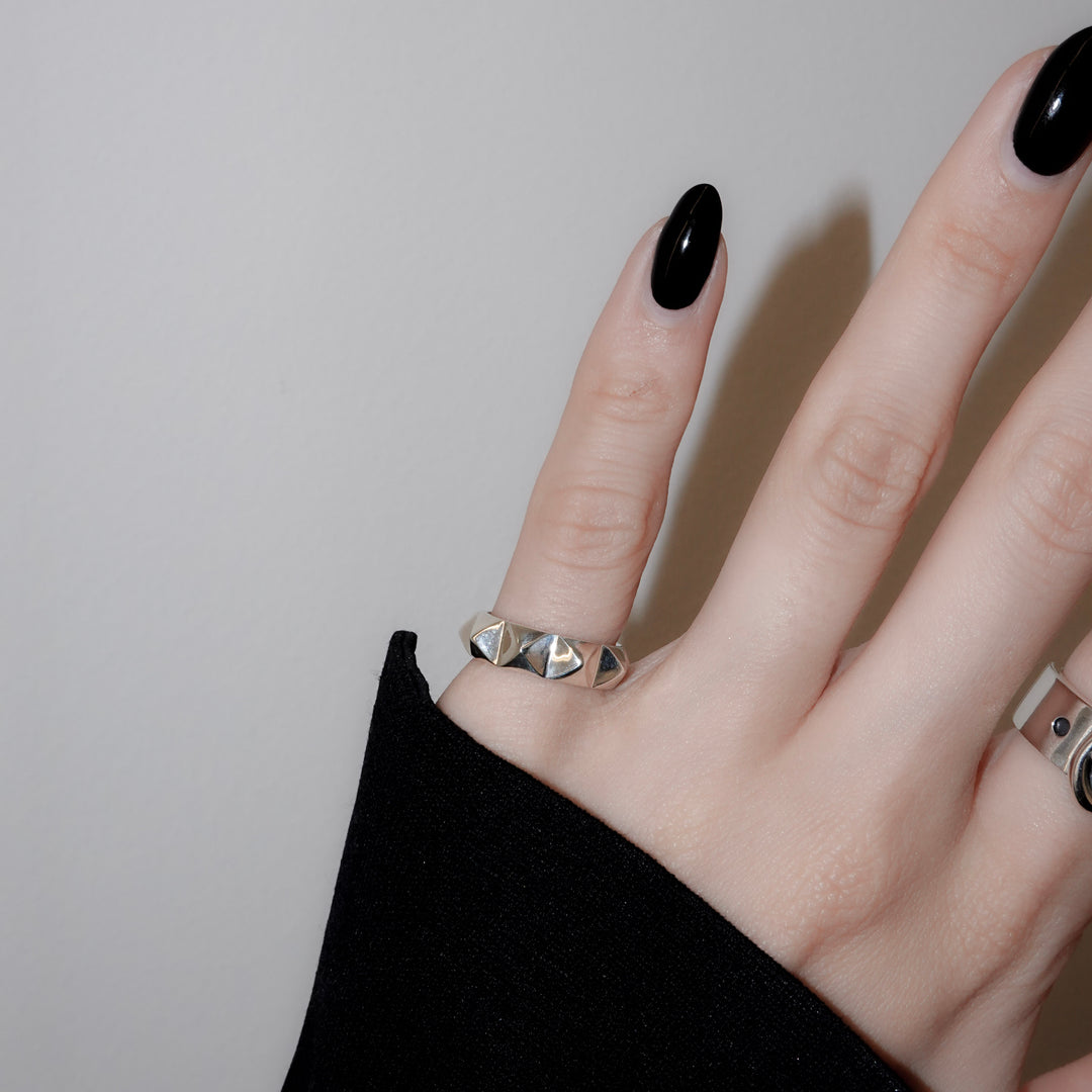 "Studs" ring (SILVER)