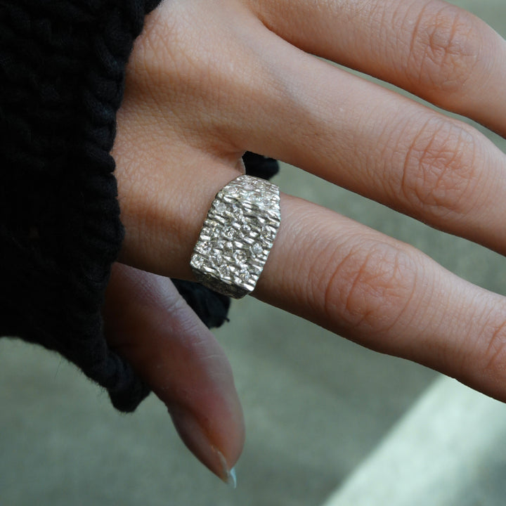 Iku Ring