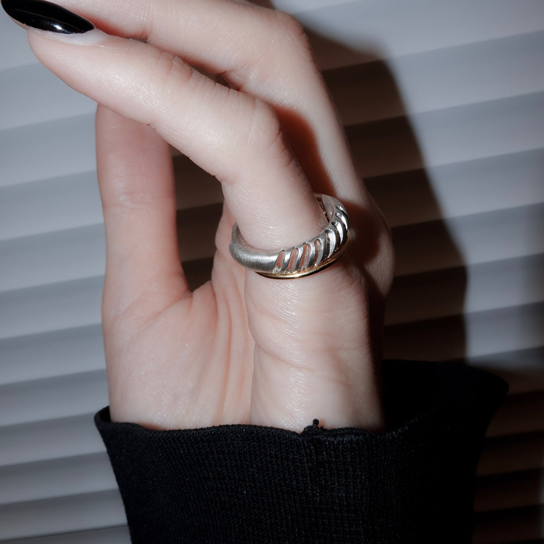 STR-RI-02SVG (Single)