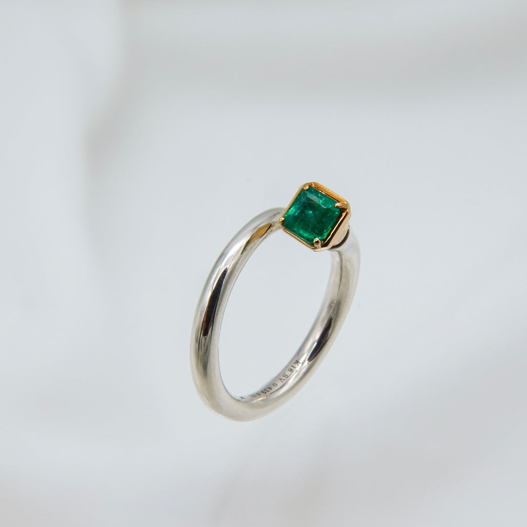 Limited piece Silver 18K Emerald Diamond Ring
