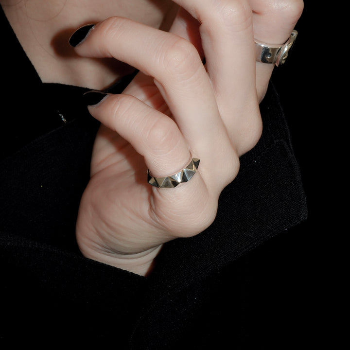 "Studs" ring (SILVER)