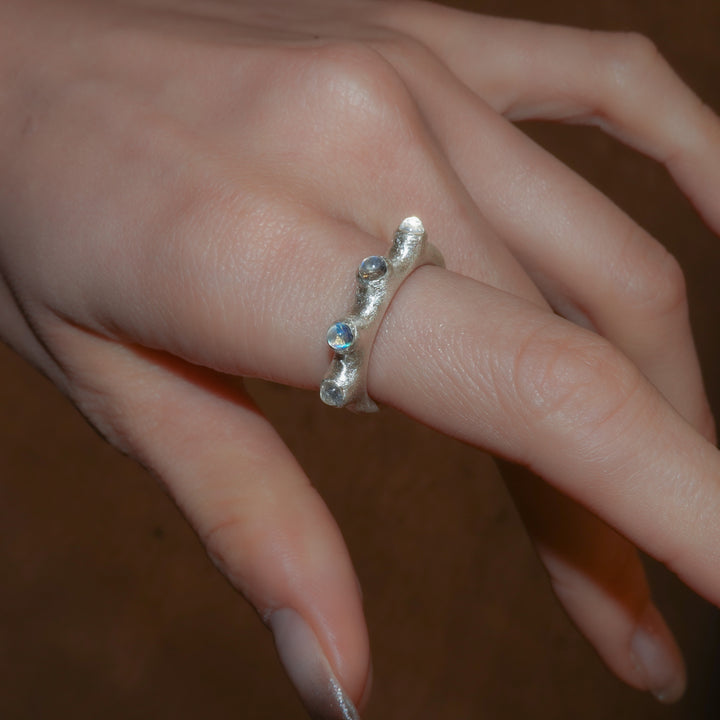 8 PLANETS Ring1 (WHITE)