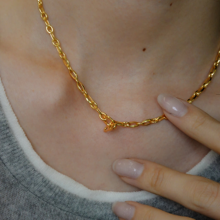 Square space necklace