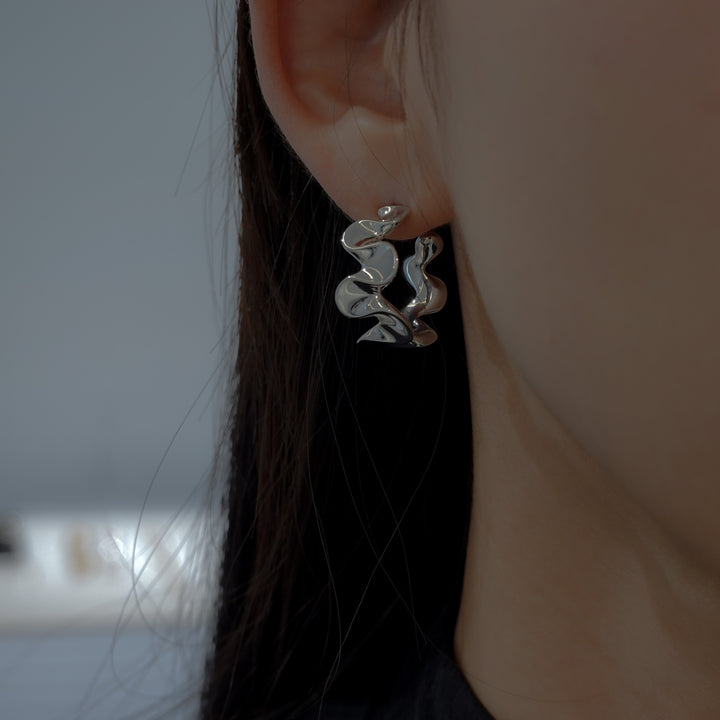 Tridacna Earrings