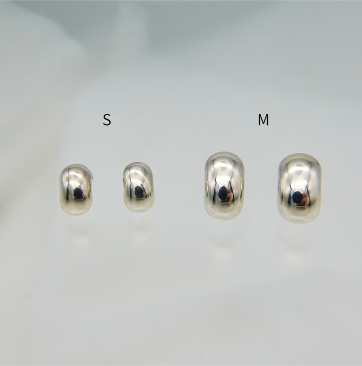 Distortion pierced earring